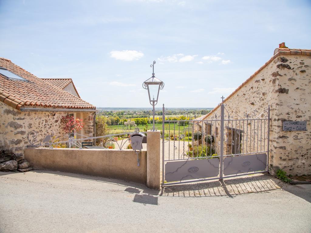 Les Chambres De La Forge Des Collines Les Herbiers Luaran gambar